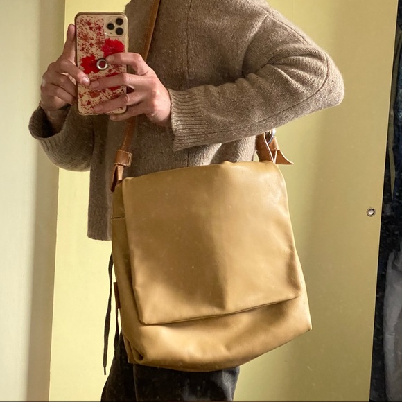 Francesco Biasia NEW soft GENUINE Leather - Picture 10 of 15